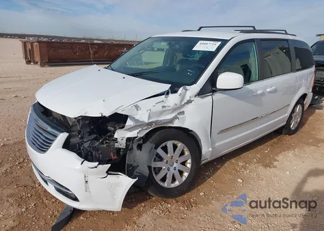 2015 Chrysler Town & Country Touring from USA, damaged, VIN 2C4RC1BG2FR716007